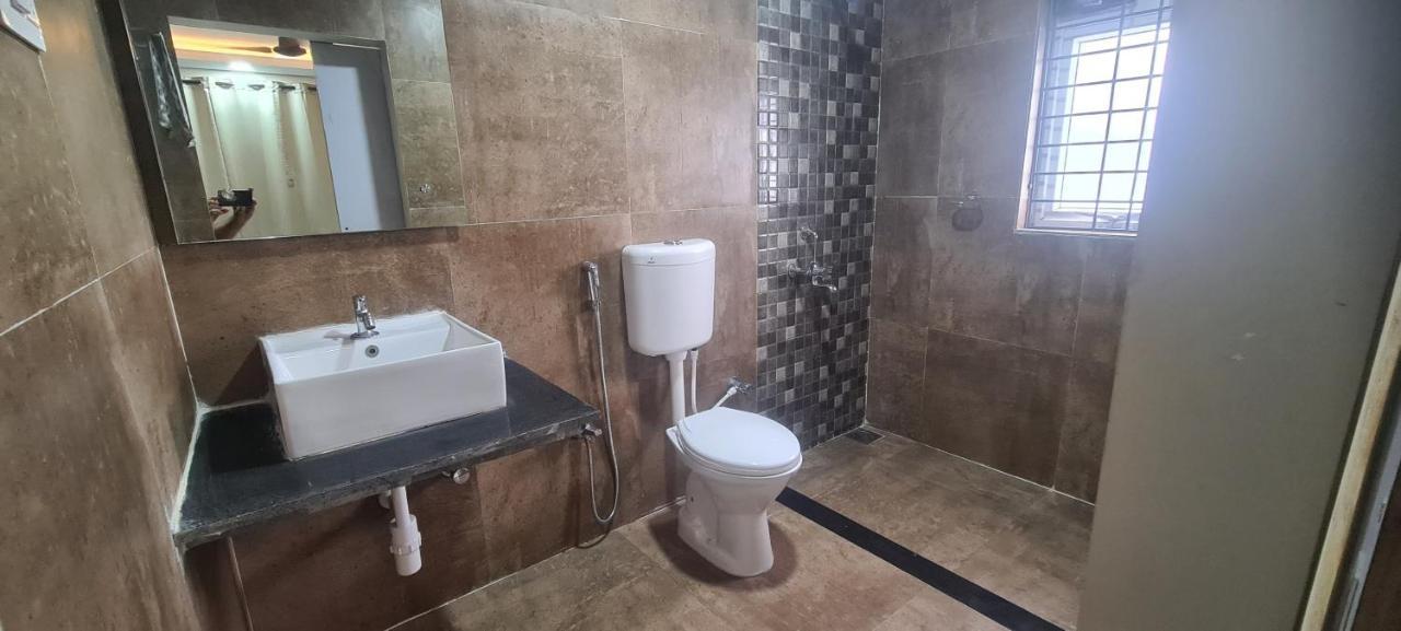 RK island view 3 bedroom apartment Dabolim Buitenkant foto