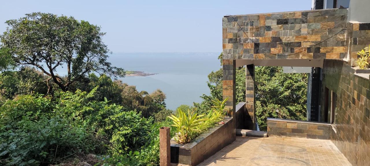RK island view 3 bedroom apartment Dabolim Buitenkant foto